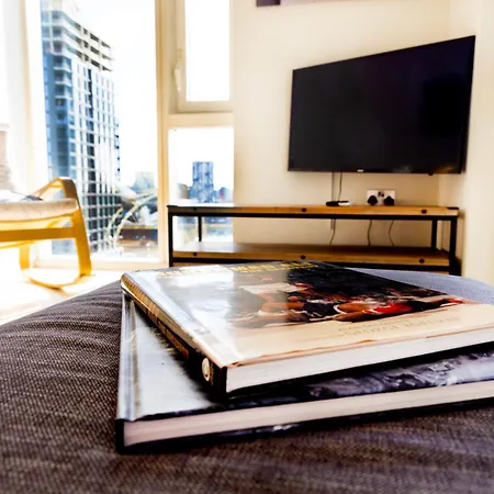 Su Casa-London Greenwich O2 Arena 2 Bed Flat Exterior photo
